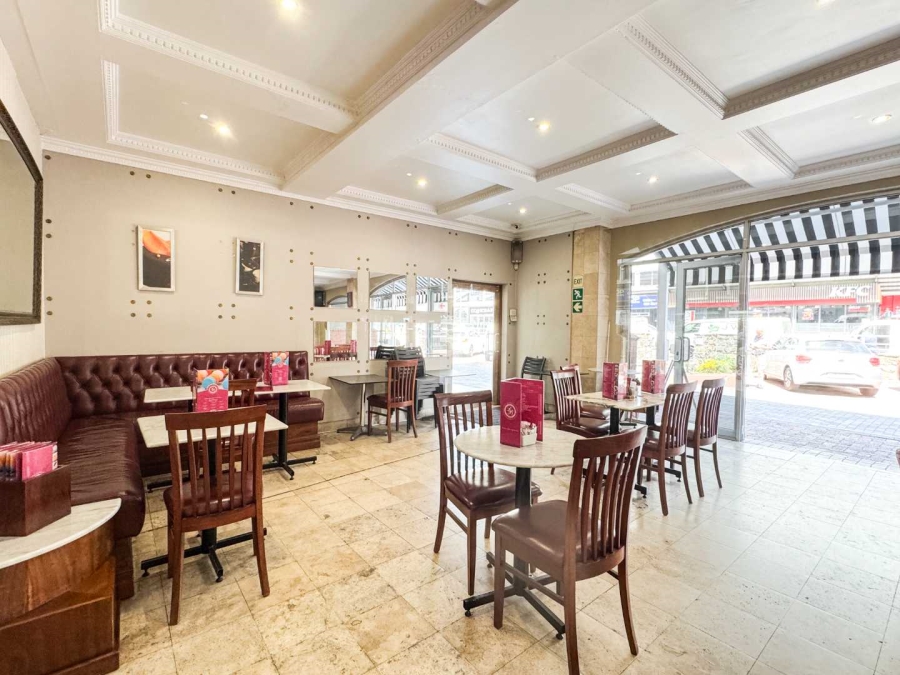 To Let Commercial Property for Rent in De Waterkant Western Cape